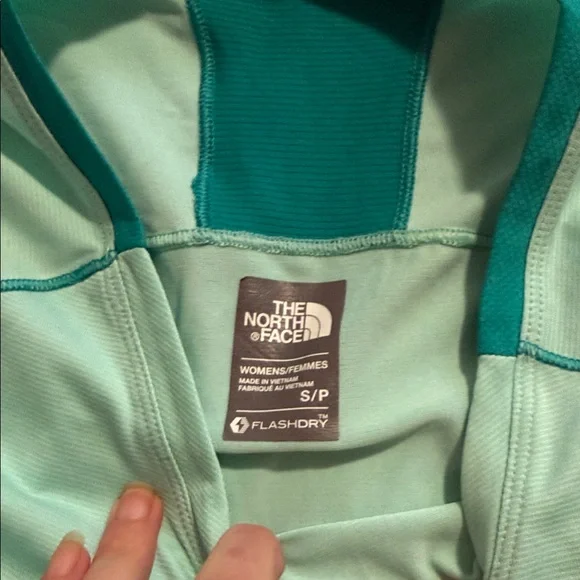 The North Face Mint and Teal T-Shirt - Picture 2 of 3